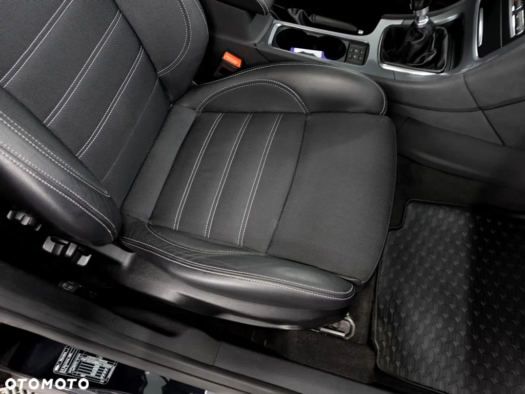Ford Mondeo - 15