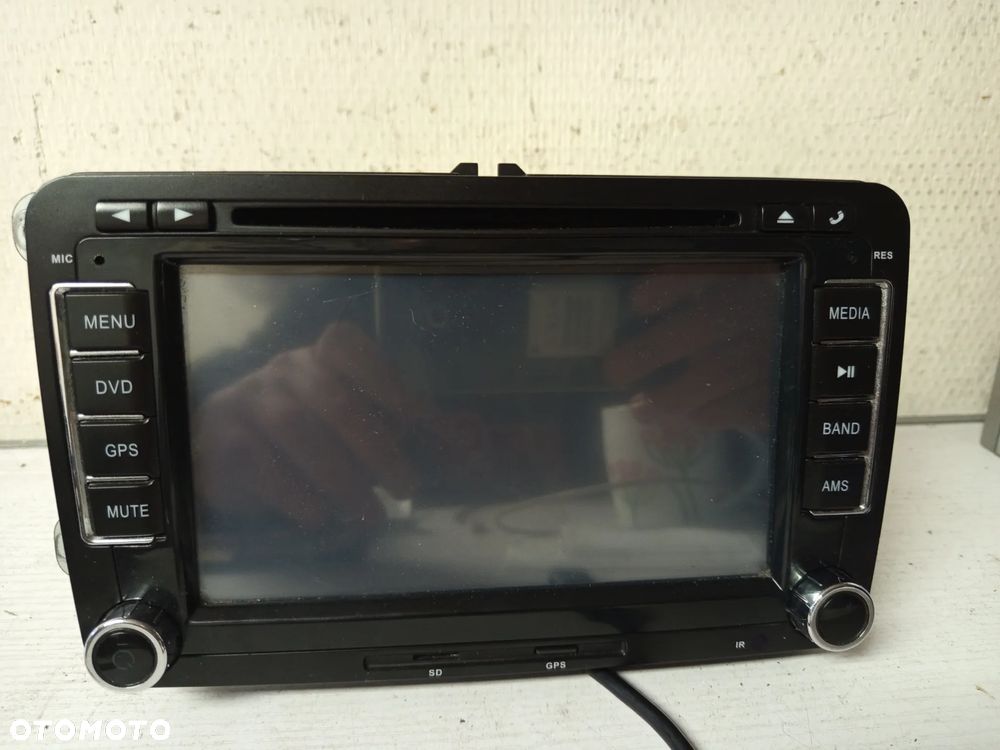 RADIO FABRYCZNE VOLKSWAGEN PASSAT B6 - 2