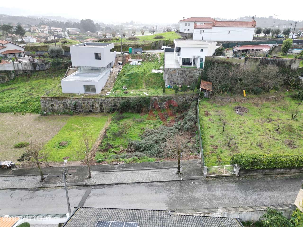 Lote de Terreno Urbano com 600m² em Beire – Paredes - Grande imagem: 2/5