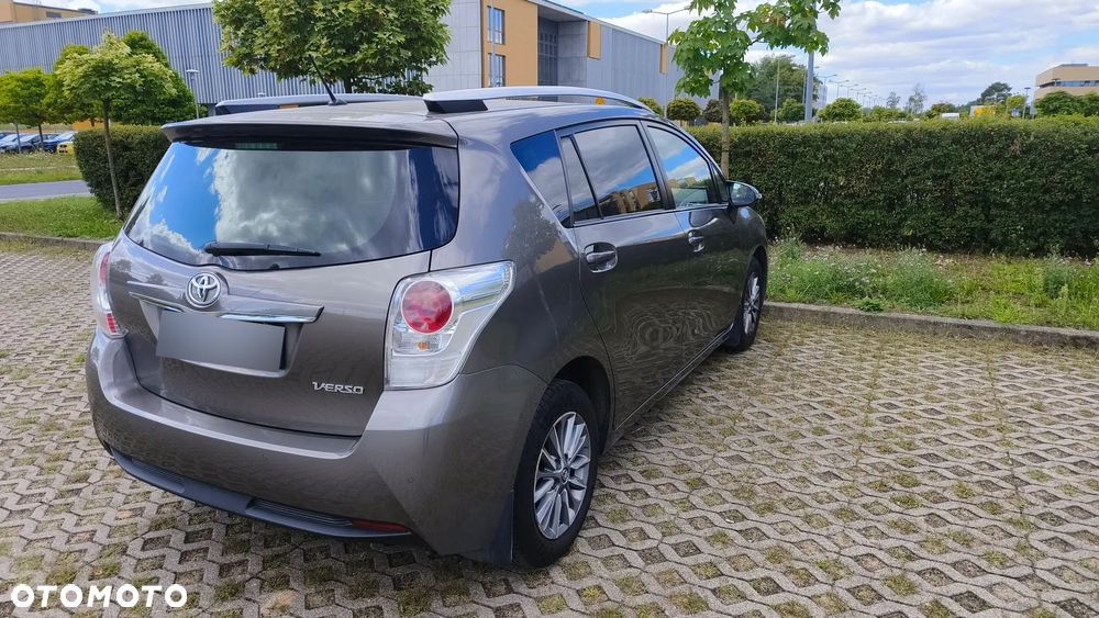 Toyota Verso 1.8 Premium MS 7os EU6 - 4