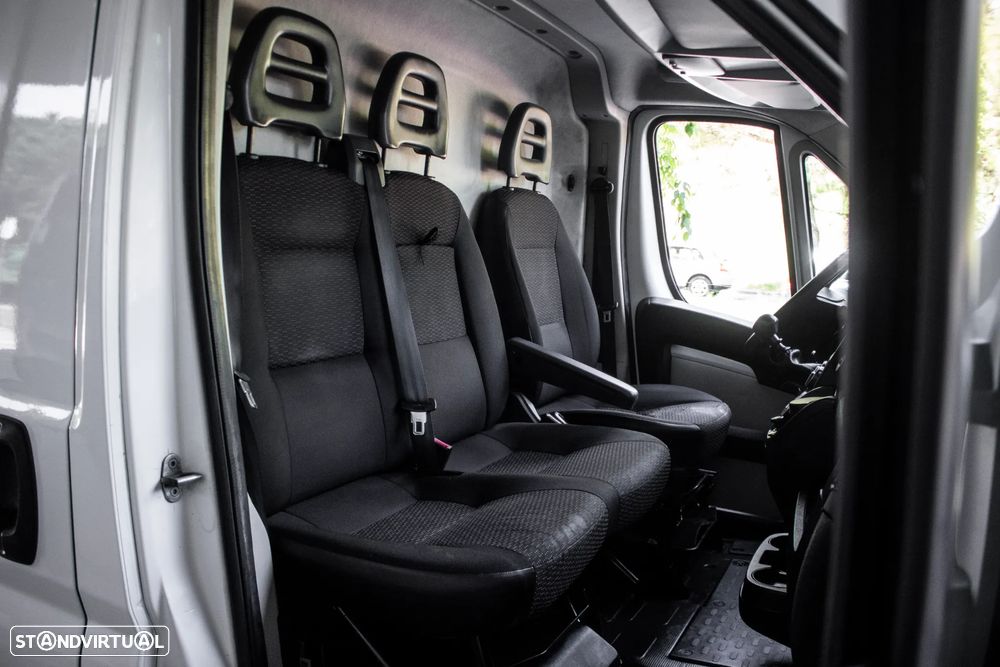 Citroën Jumper BlueHDi 130 - 26