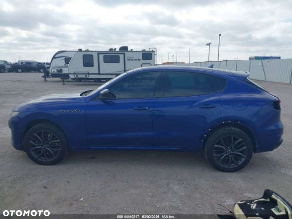 Maserati Levante - 2