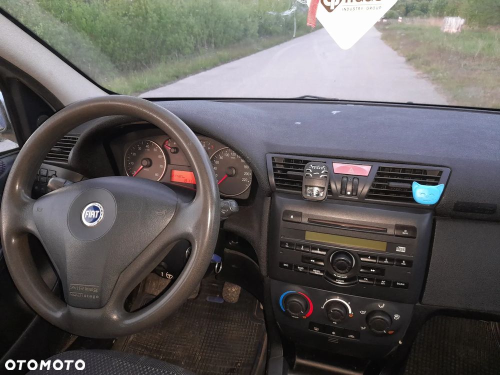 Fiat Stilo 1.9 JTD 115 Dynamic - 3