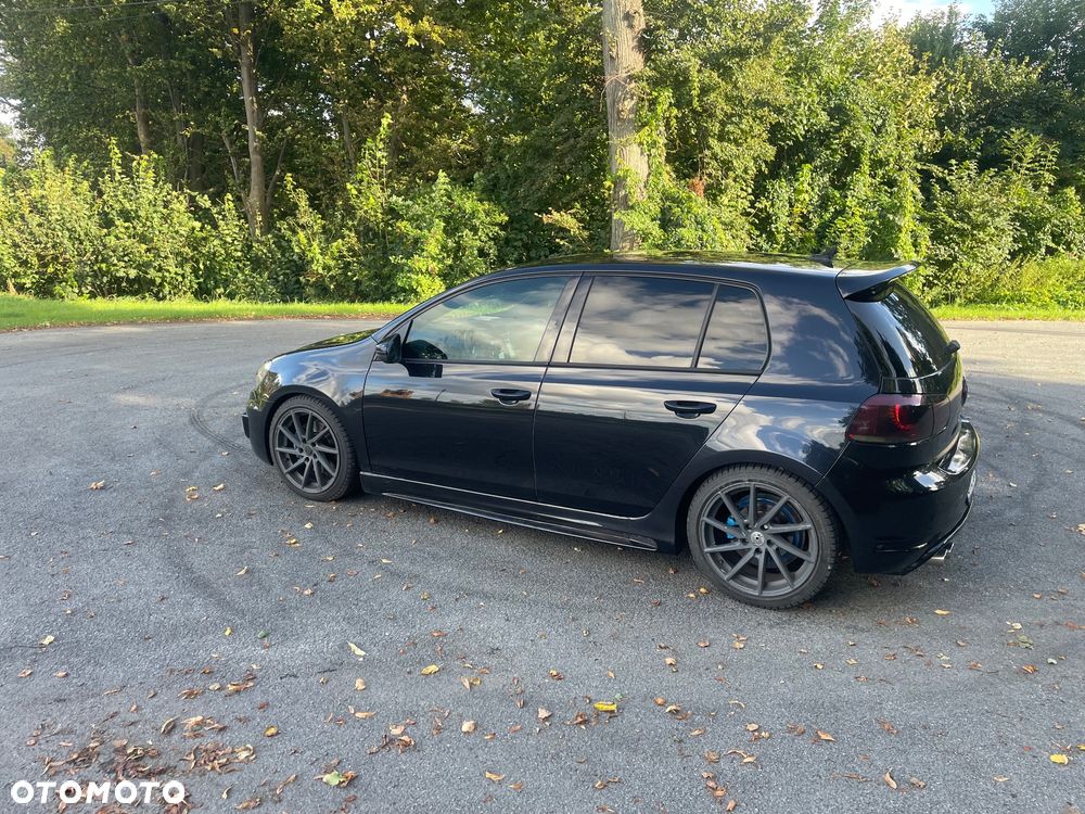 Volkswagen Golf - 8