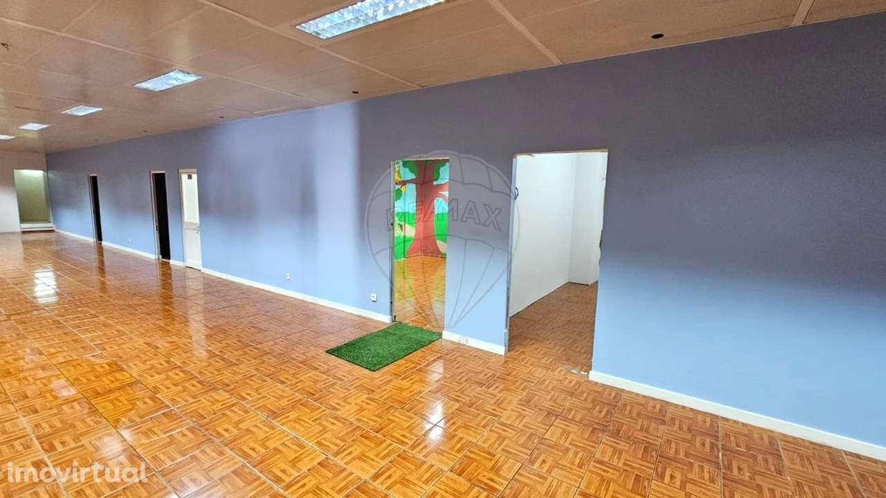 Armazém  para arrendamento - Grande imagem: 4/31