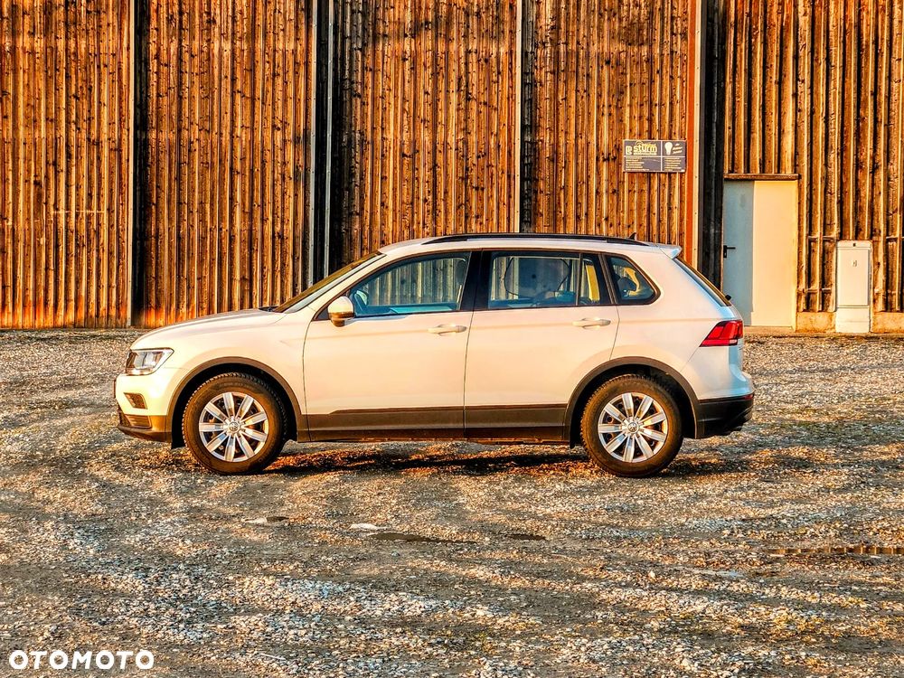 Volkswagen Tiguan - 8