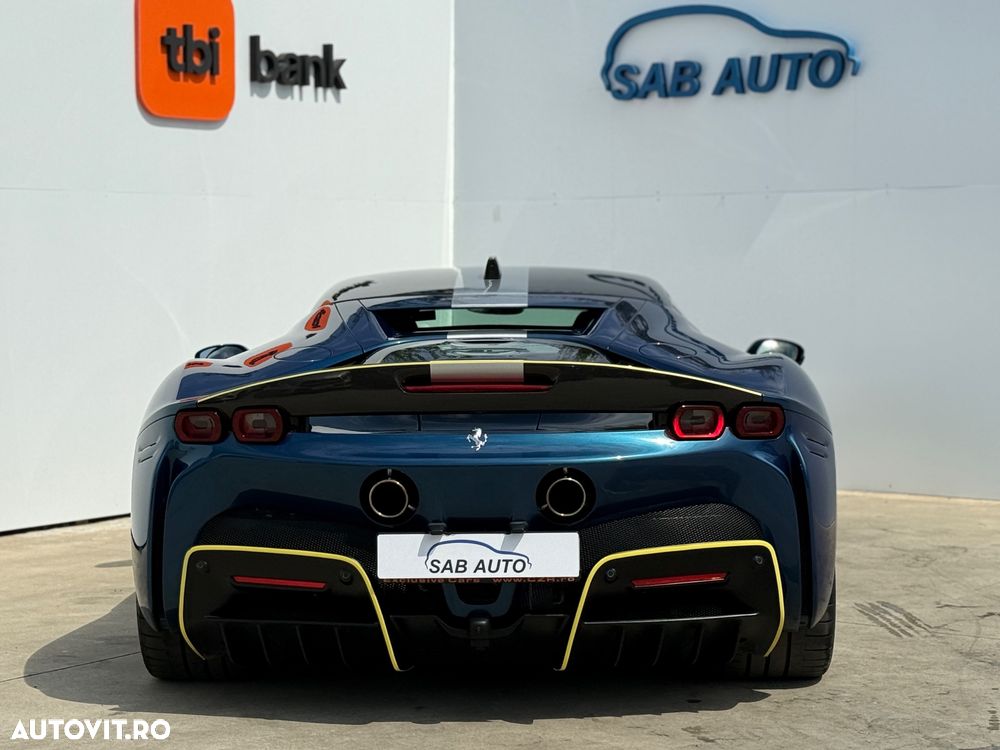 Ferrari SF90 Stradale - 14