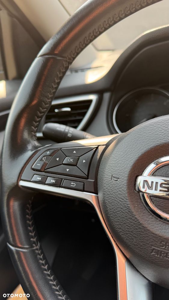 Nissan Qashqai 1.5 dCi N-Connecta - 15