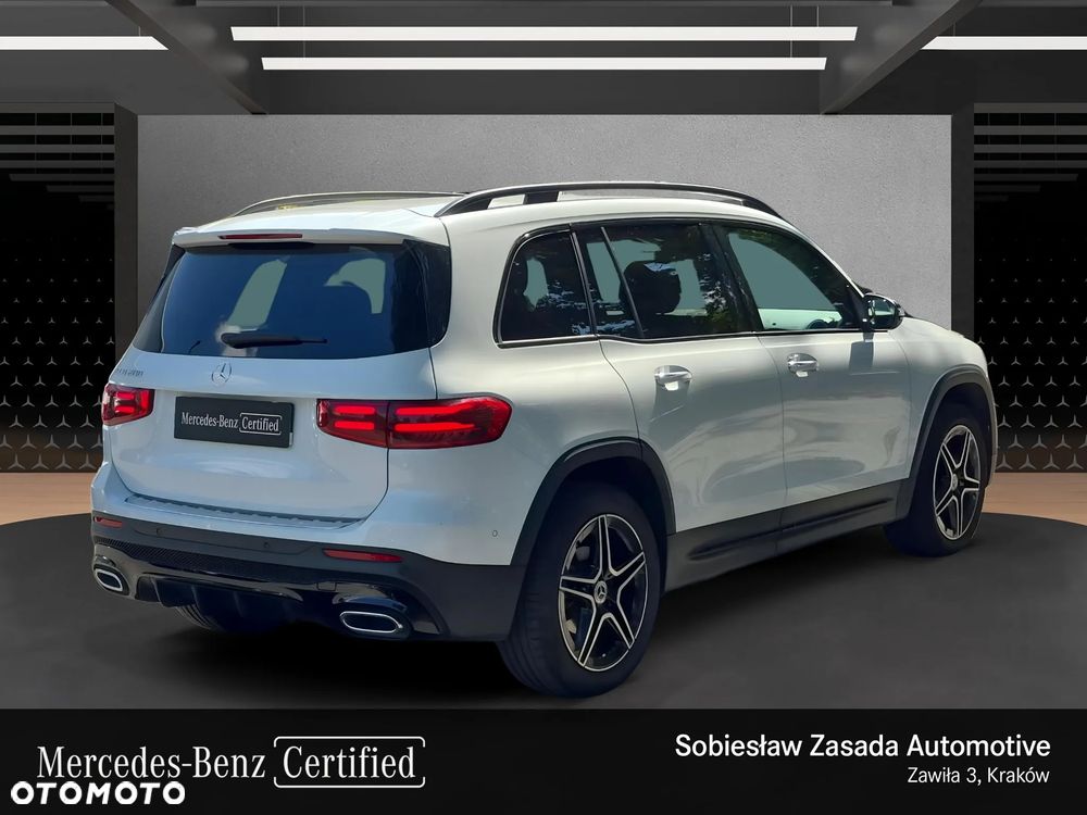 Mercedes-Benz GLB 200 7G-DCT - 5