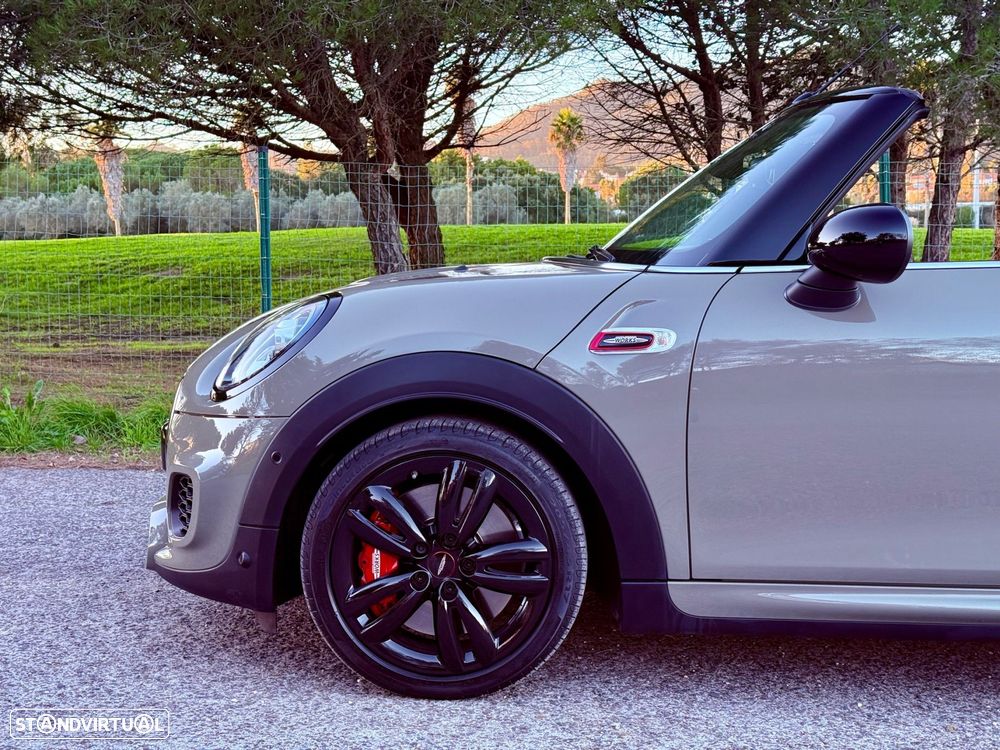 MINI Cabrio John Cooper Works Auto Desportiva - 25