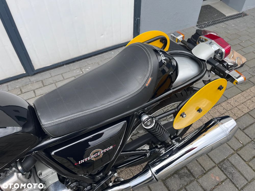 Royal Enfield Interceptor - 17