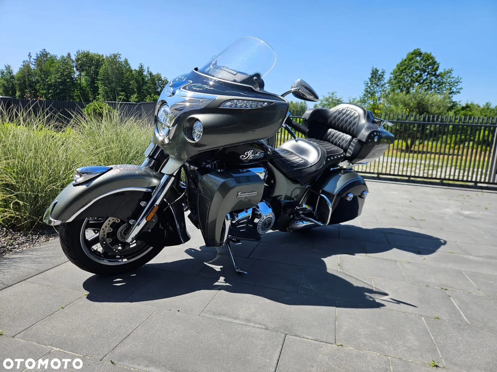 Indian Roadmaster - 15