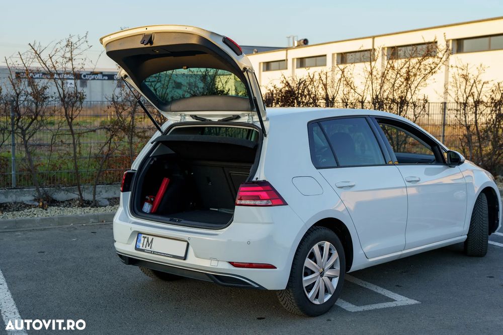 Volkswagen Golf 1.0 TSI Comfortline - 10