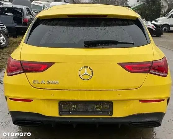 Mercedes-Benz CLA 200 Shooting Brake 7G-DCT AMG Line - 1
