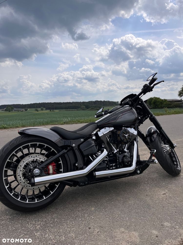 Harley-Davidson FXSB Breakout - 8