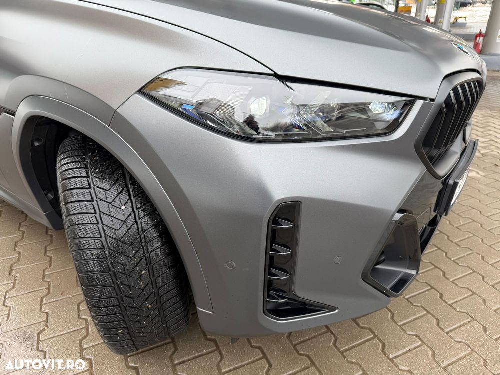 BMW X6 xDrive40i AT MHEV - 11