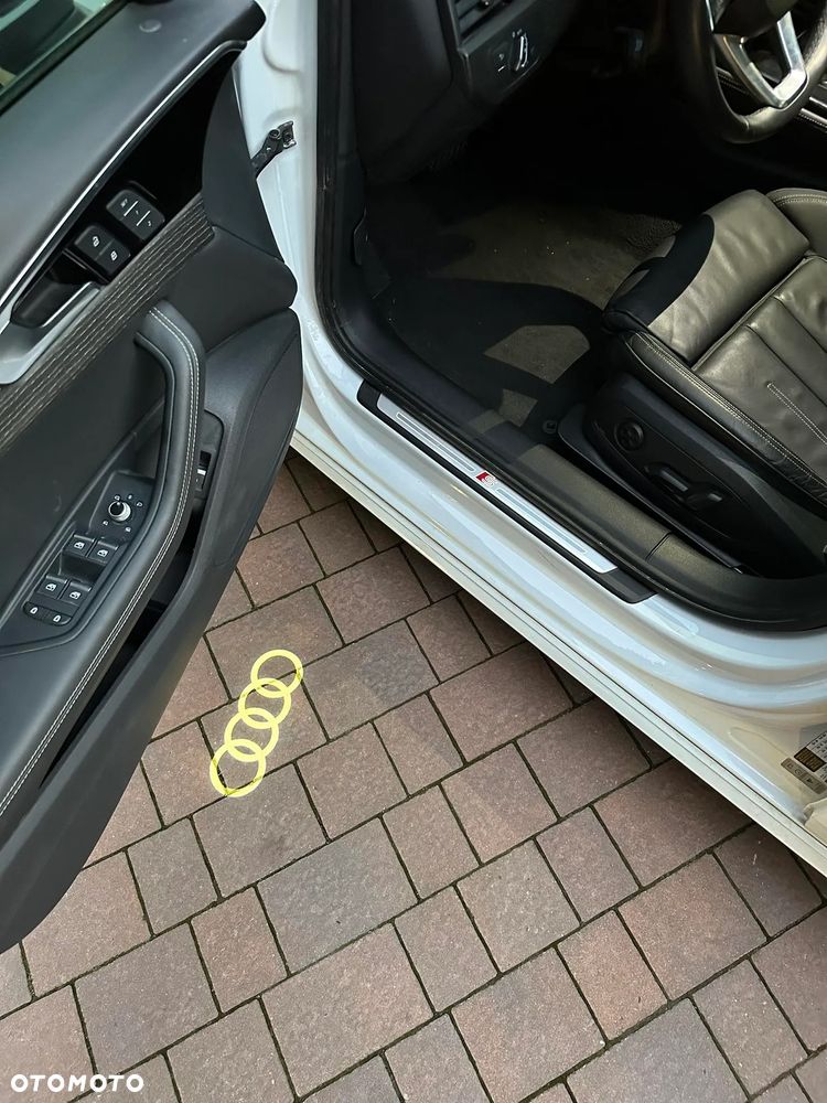 Audi A4 Limousine - 18