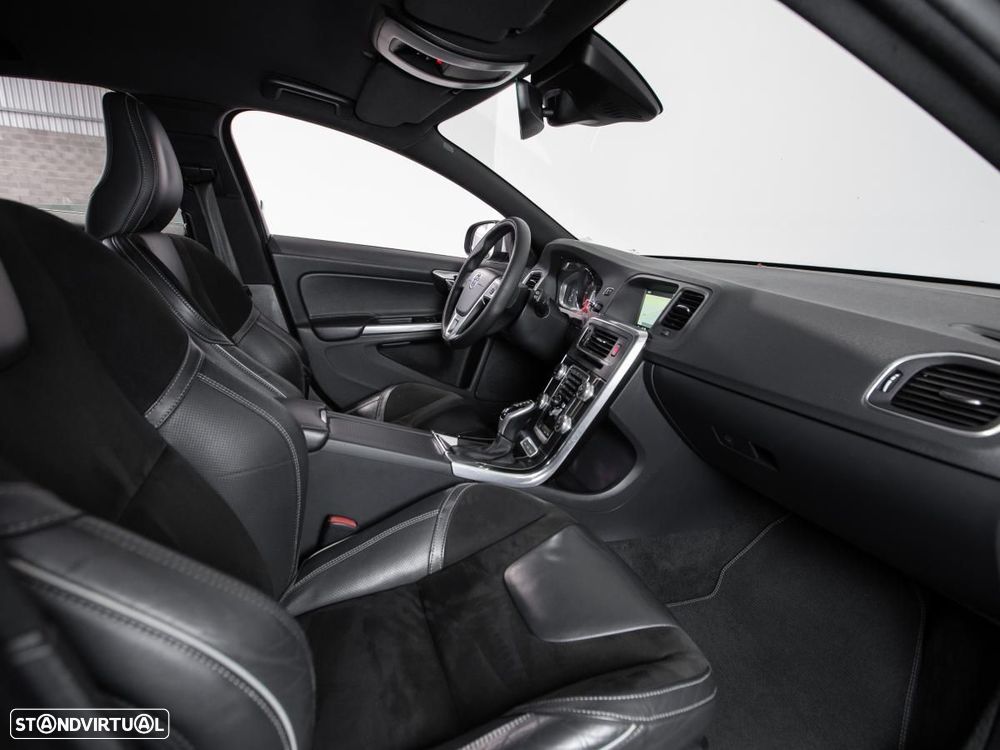 Volvo V60 D6 Twin Engine Geartronic RDesign - 9