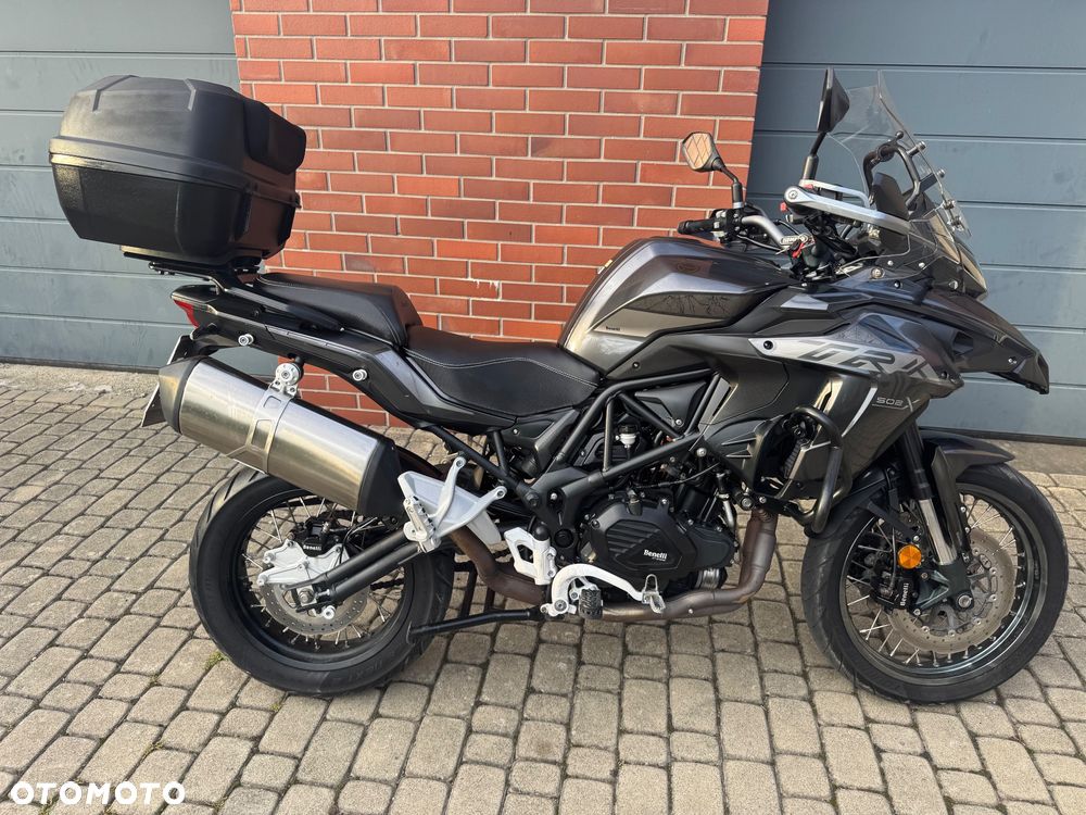 Benelli TRK 502X - 8
