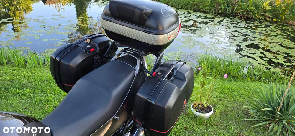 Honda CBR - 9