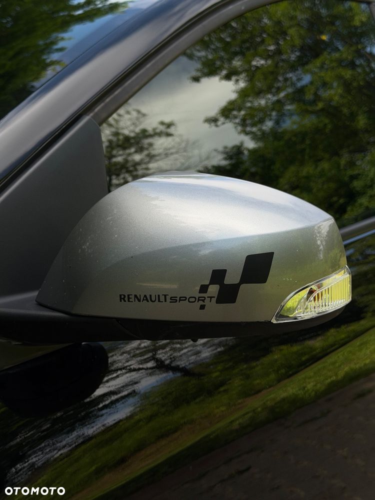 Renault Megane - 11