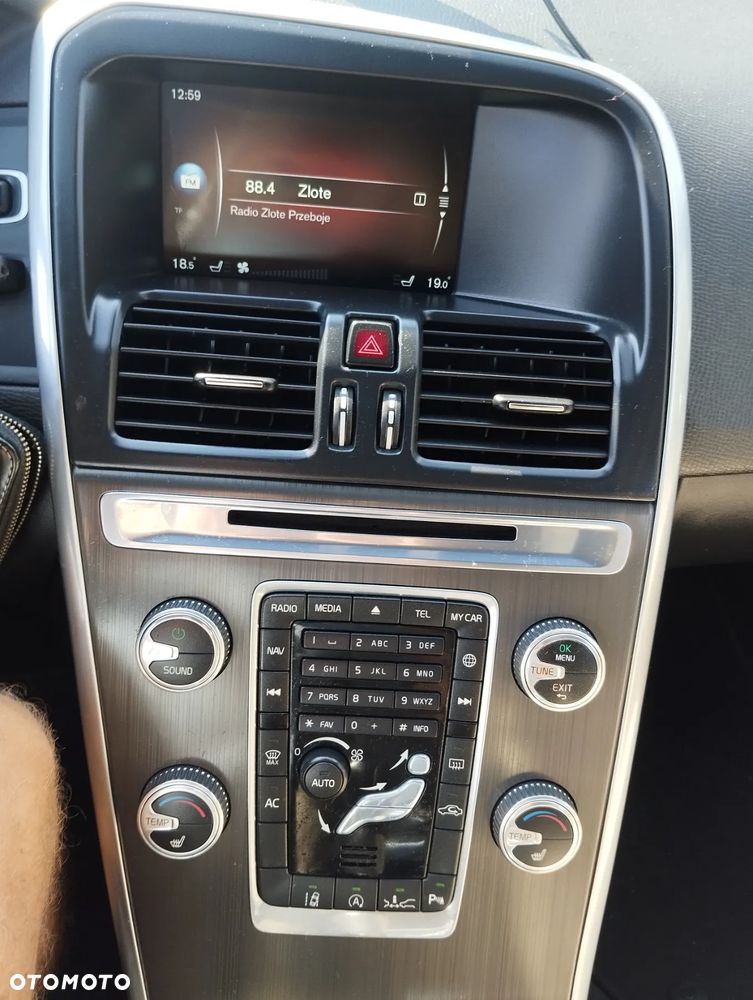 Volvo XC 60 D3 Summum - 7