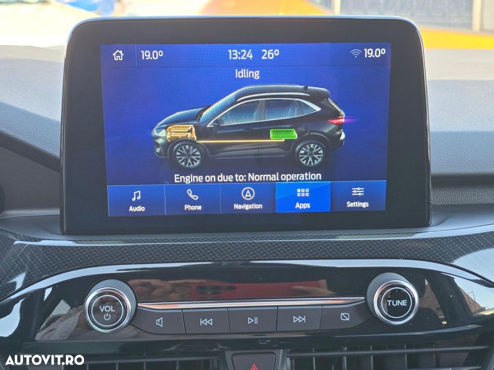 Ford Kuga 2.5 Duratec FHEV 4x4 ST-LINE - 23