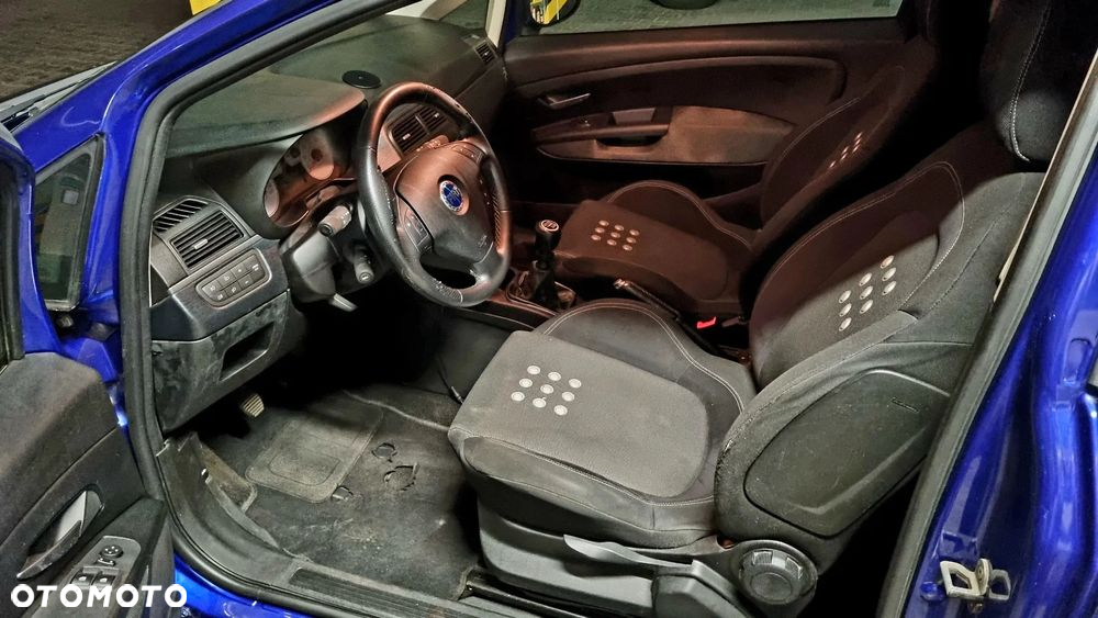 Fiat Grande Punto 1.9 Multijet 8V Sport - 19
