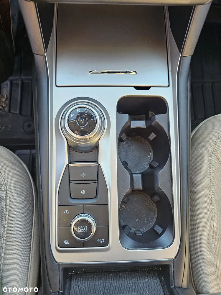 Ford Explorer - 9