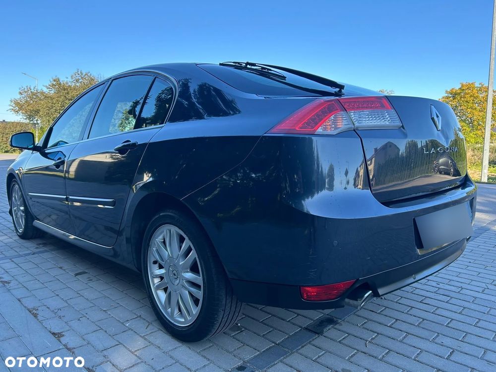 Renault Laguna 2.0 DCi Initiale - 17