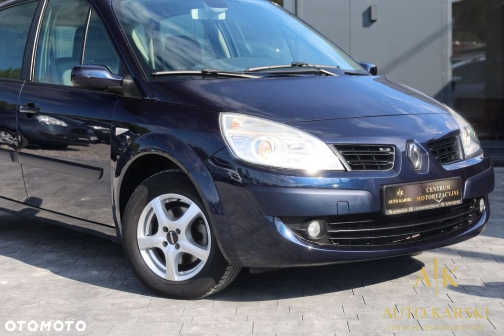 Renault Scenic - 13