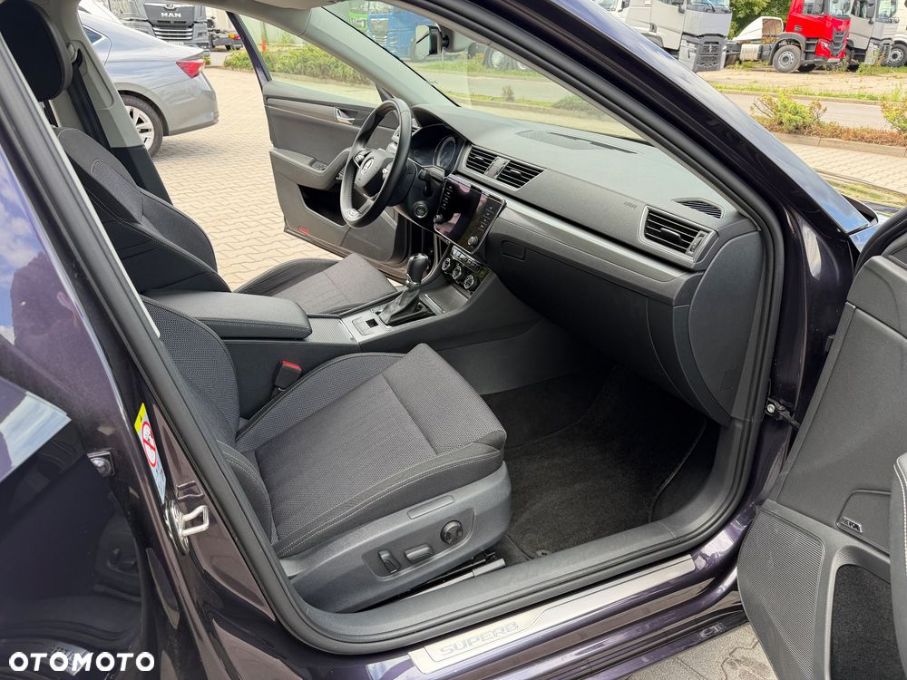 Skoda Superb 2.0 TDI SCR Style DSG - 15