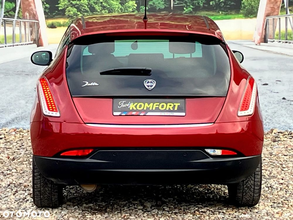 Lancia Delta 1.4 MultiAir 16v Silver - 14