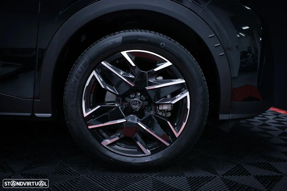 Peugeot 5008 1.2 Hybrid Allure Pack e-DCS6 - 6