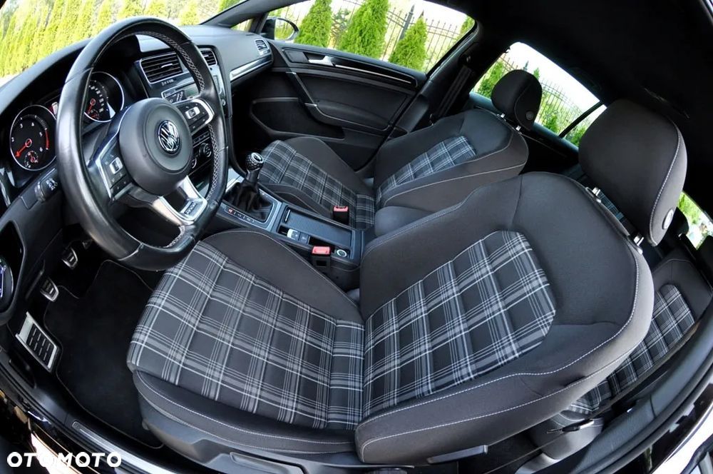 Volkswagen Golf Variant GTD BlueMotion Technology - 12