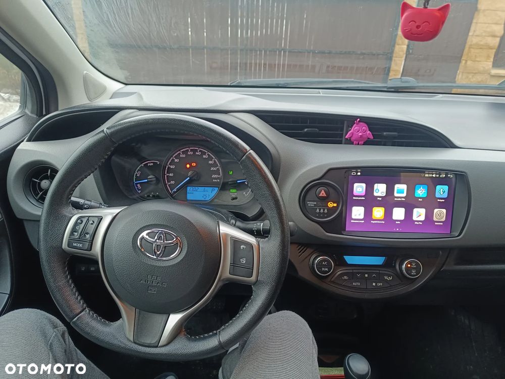 Toyota Yaris - 3