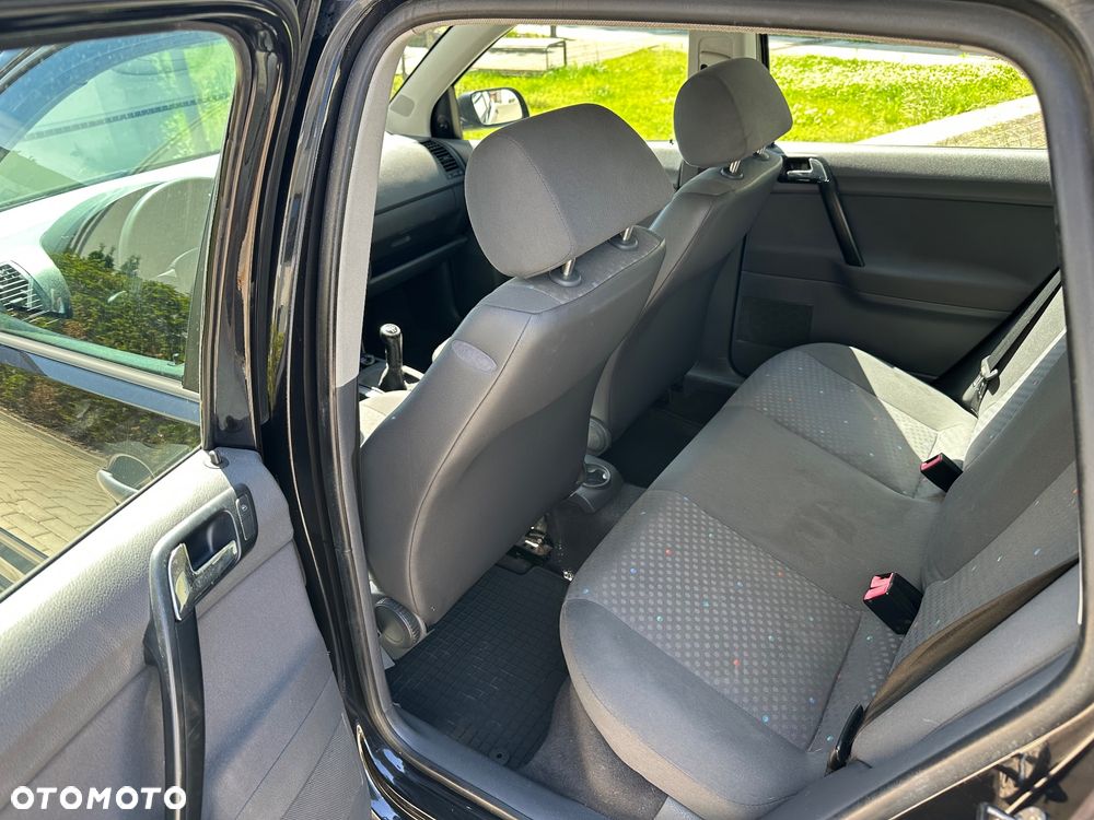 Volkswagen Polo 1.2 12V Comfortline - 10