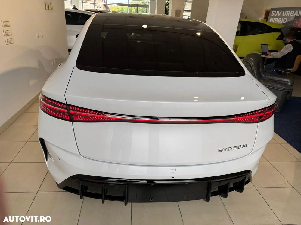 Byd Seal 82.5 kWh RWD Design - 12