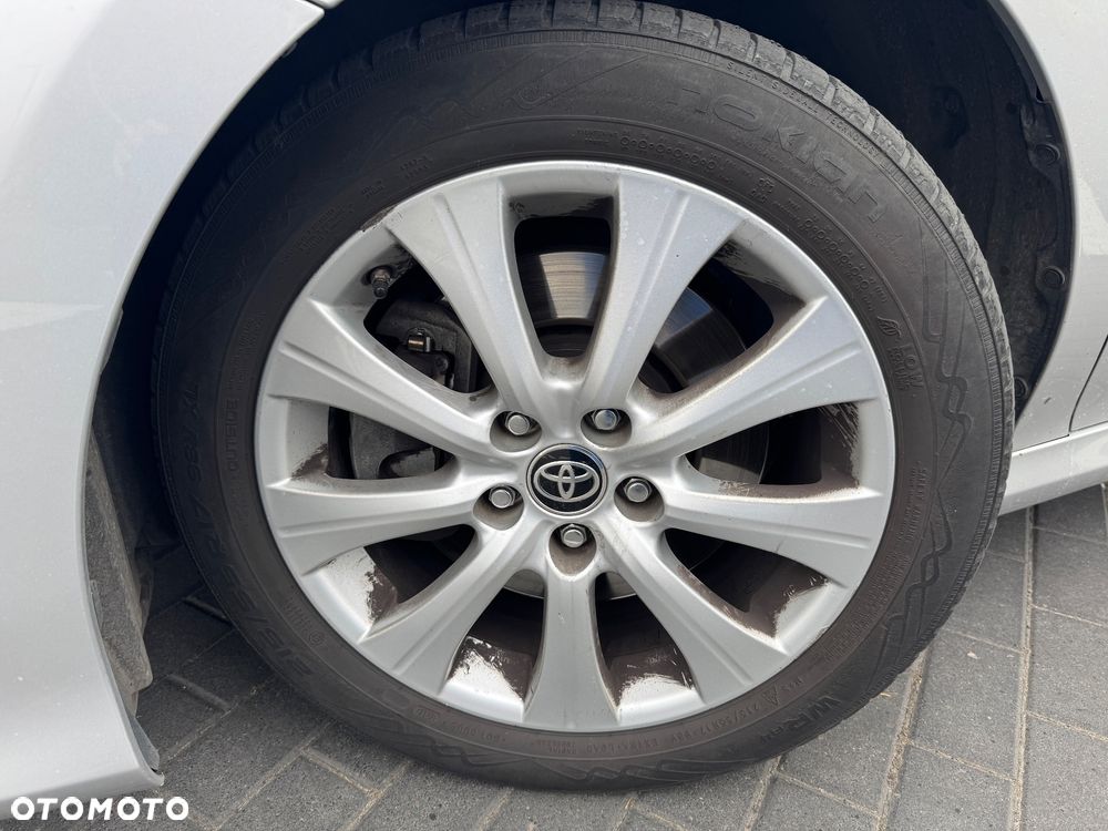 Toyota Camry 2.5 Hybrid Executive CVT - 10