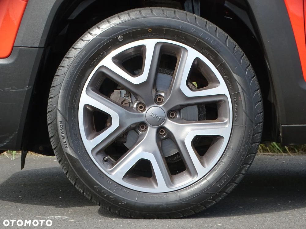 Jeep Renegade 1.6 MultiJet Limited - 32