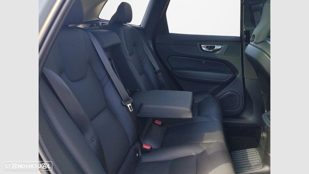 Volvo XC 60 2.0 T6 PHEV Plus Bright AWD - 14