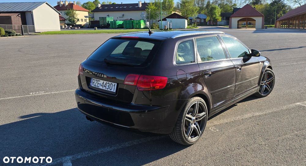 Audi A3 Sportback - 16
