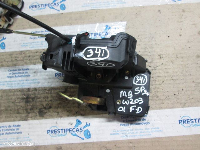 Fecho 2037200235 MERCEDES W203 2001 C270 CDI 170CV 4P AZUL ESCURO TD 2 PINOS - 1