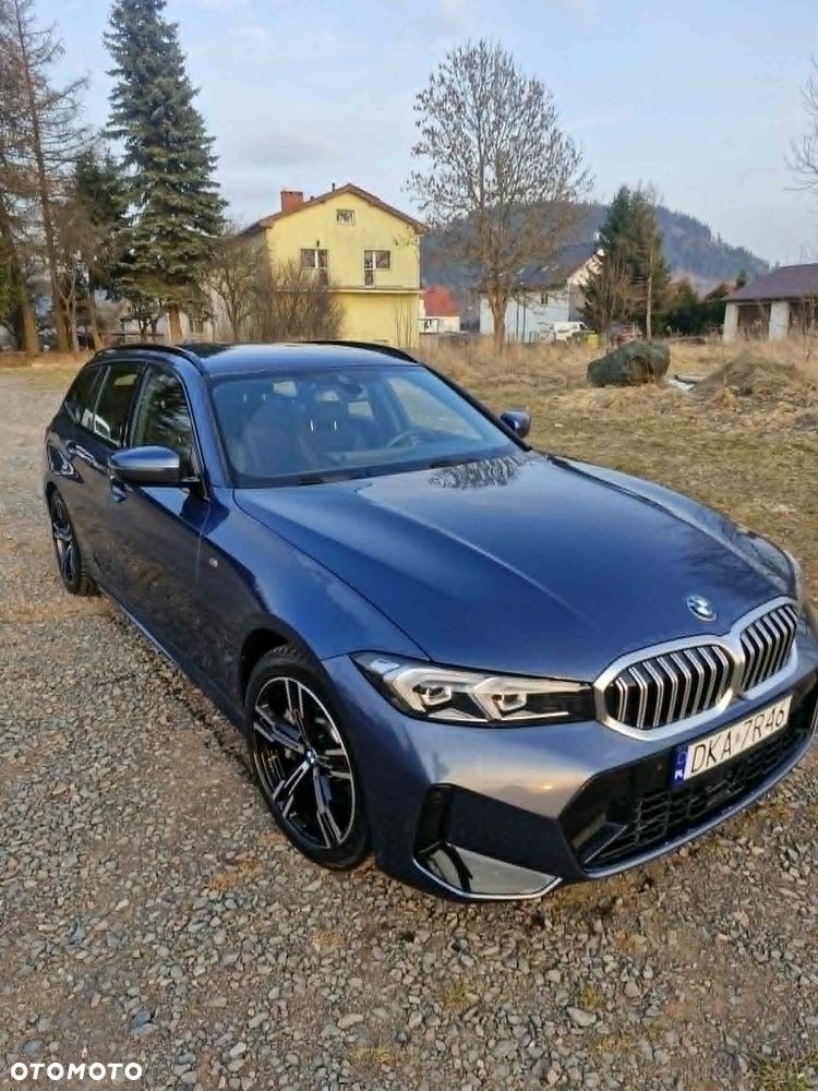 BMW Seria 3 330i xDrive M Sport sport - 9