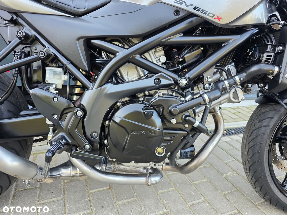 Suzuki SV - 24