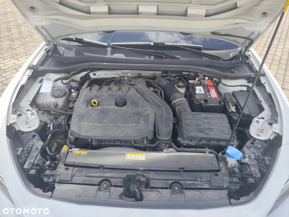 Seat Leon 1.5 eTSI FR DSG - 16