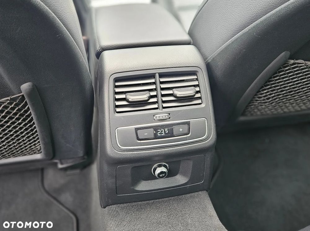 Audi A4 Limousine 2.0 TFSI ultra S tronic design - 25