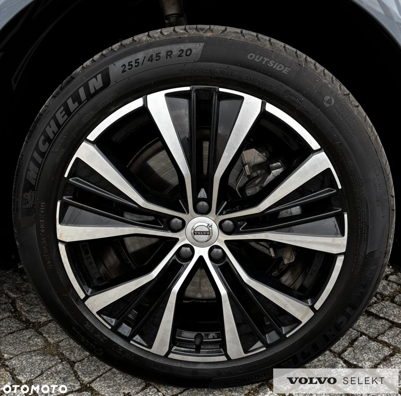 Volvo XC 60 - 8