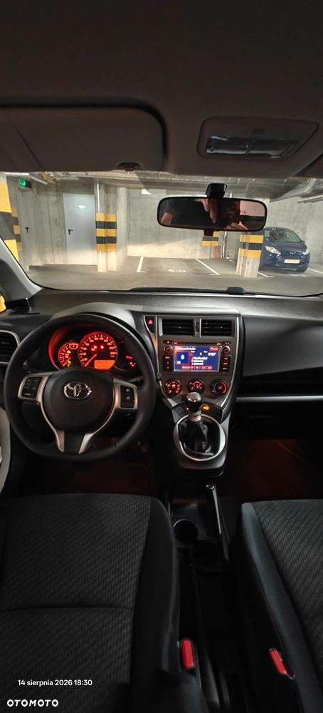 Toyota Verso S 1.33 Luna - 21