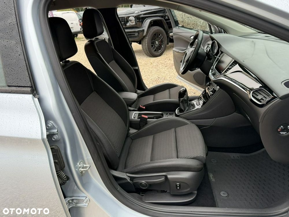 Opel Astra - 14